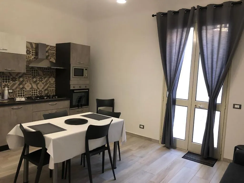 Teste Di Moro Apartment Trapani